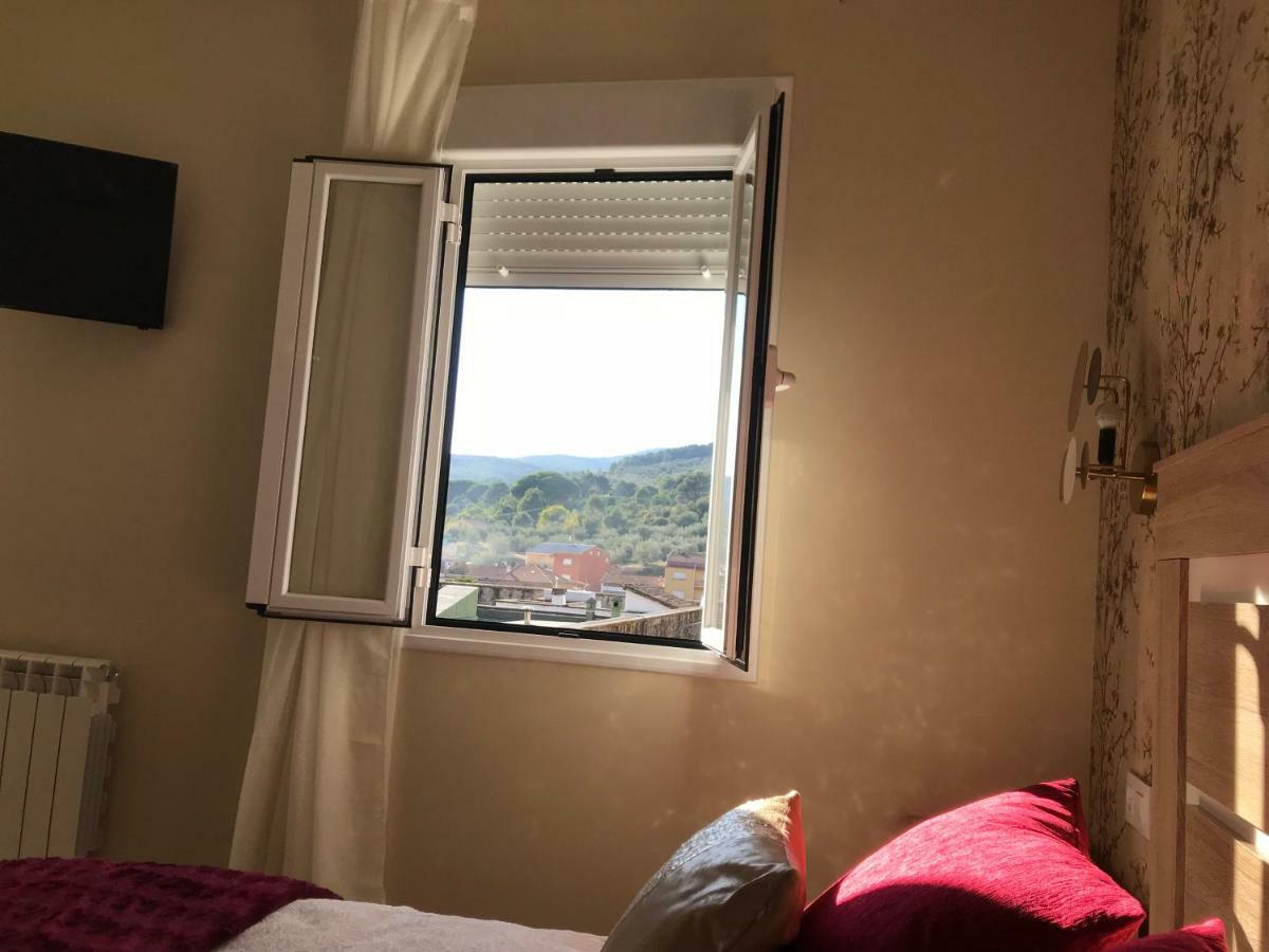 Charcos De Gredos Apartment Аренас де Сан Педро Екстериор снимка