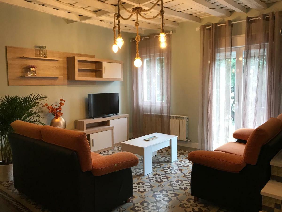 Charcos De Gredos Apartment Аренас де Сан Педро Екстериор снимка