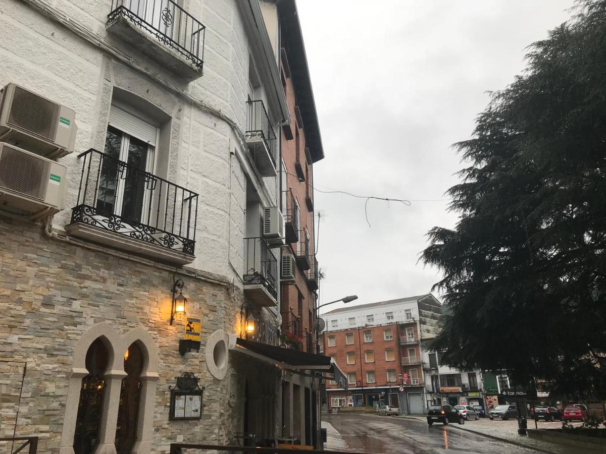 Charcos De Gredos Apartment Аренас де Сан Педро Екстериор снимка